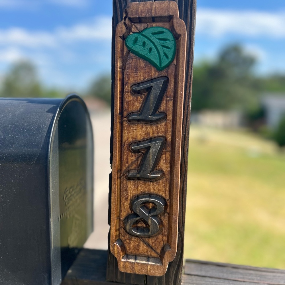 Custom handcrafted Mailbox Signs - Picture 7 of 7